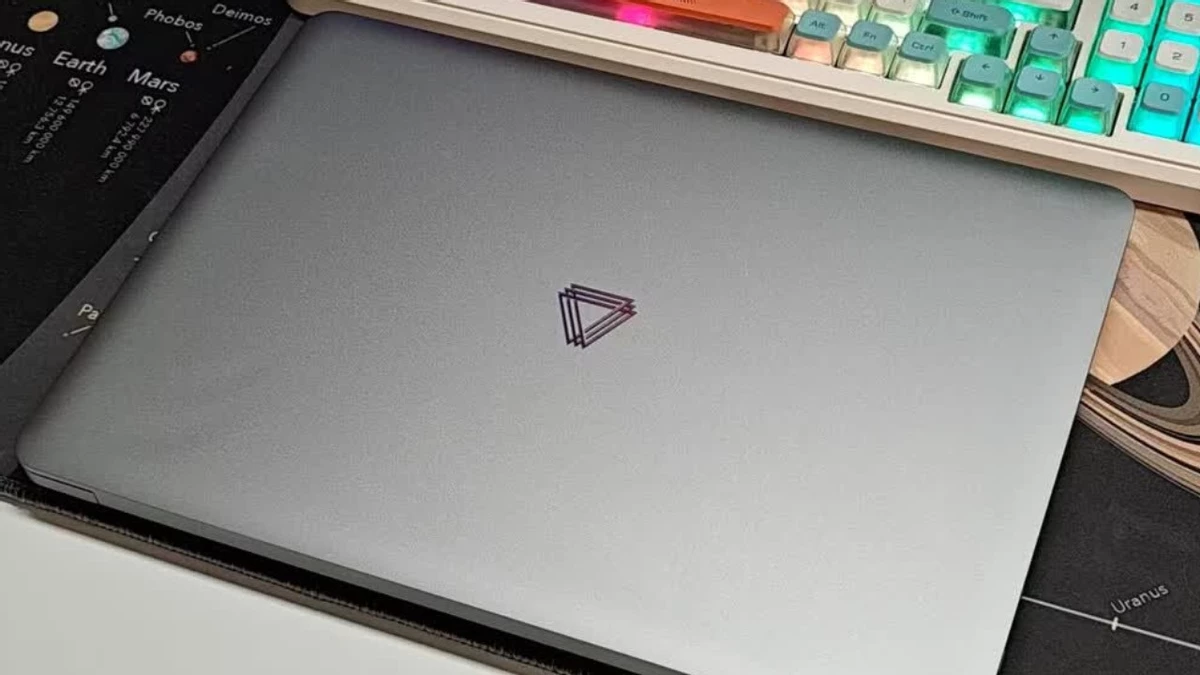 Chinese moore threads has launched a premium laptop based on its own chip and an arm processor
