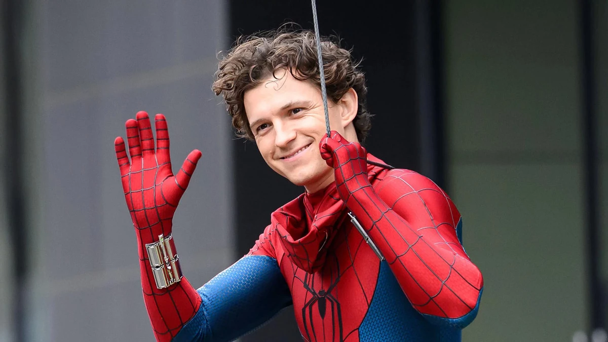 No one knows peter parker official synopsis for spider man a brand new day released