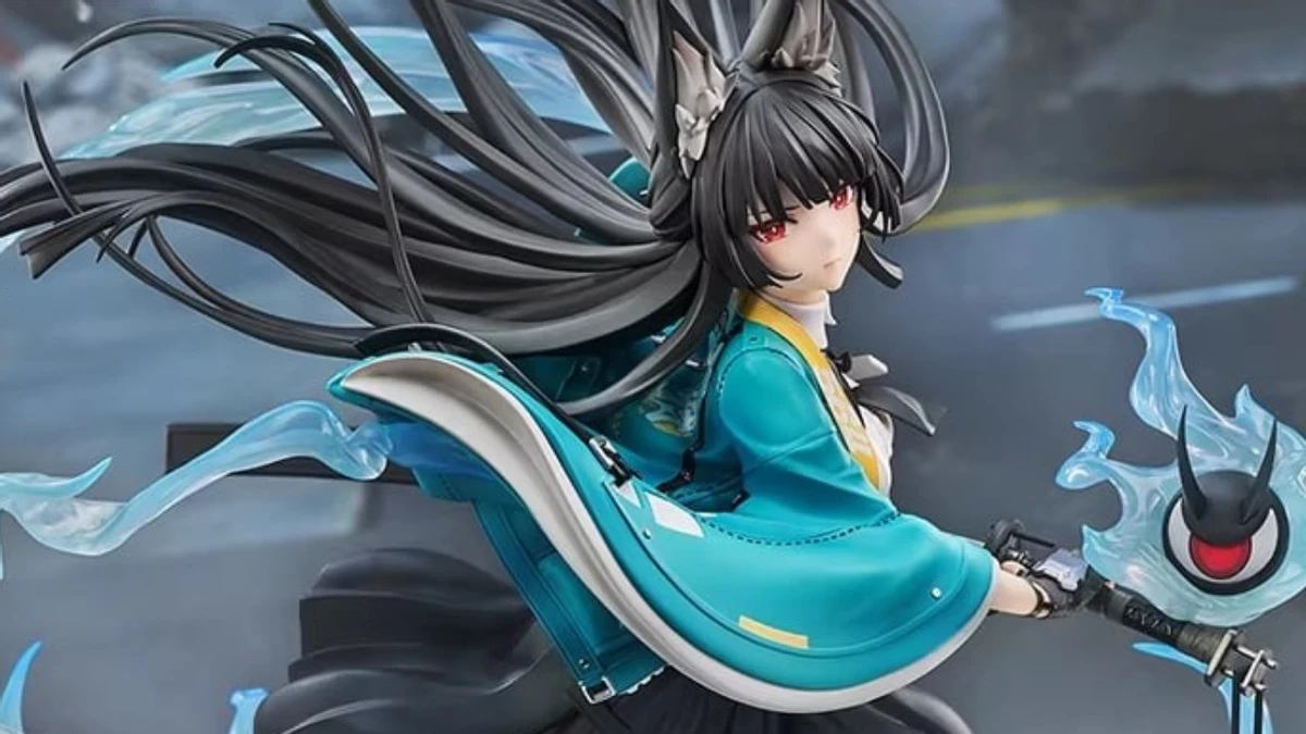 Pre orders are now available for the hoshimi miyabi figure from zenless zone zero